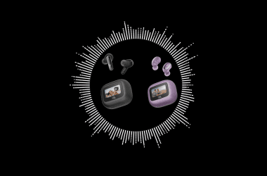 Áudio portátil jbl com fones de ouvido sem fio e tela digital em destaque.