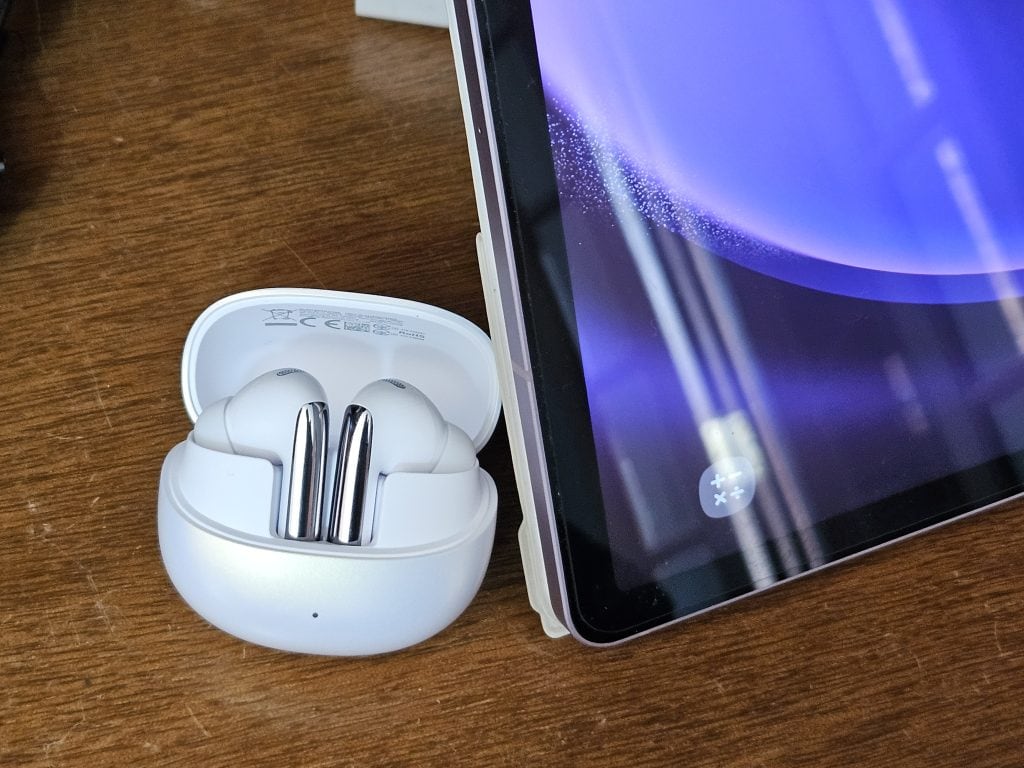 Review: fone de ouvido melobuds pro tem áudio hi-res e preço bem baixo Fungsionalitas mode transparansi melobuds pro adalah poin positif lainnya. Foto: cesar marcos/showmetech