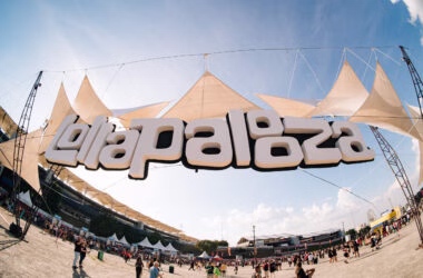 1. Feira de tecnologia e inovação com grande público no evento lollapalooza.