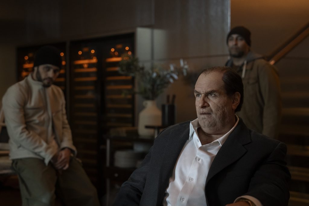 Рецензия: Пингвин s01e02: лазутчик Оз Коплбот, пингвин из сериала о пингвинах