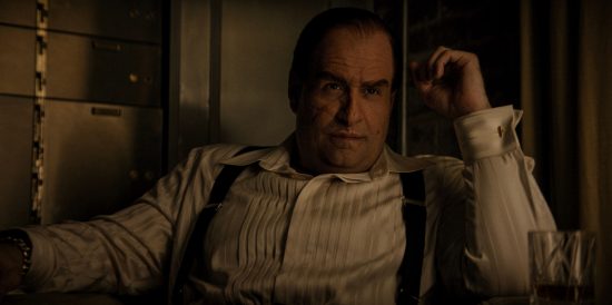 Colin Farrel como Ozwald Coplebot em Pinguim