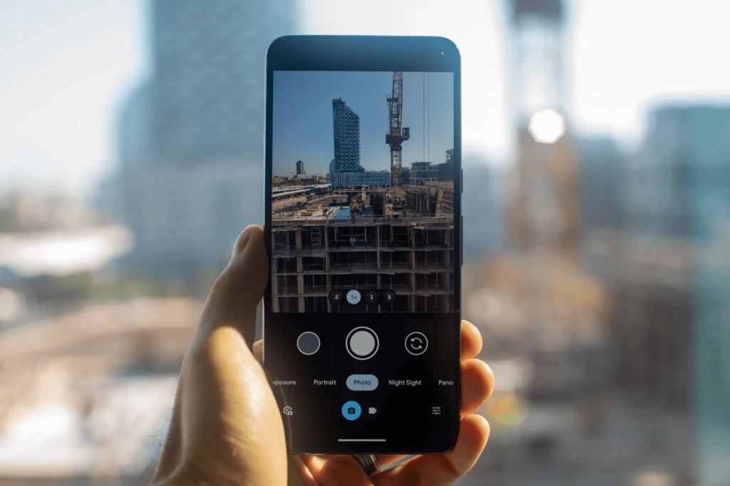 20 tips voor het maken van ongelooflijke foto's met elke mobiele telefoon 20 tips voor het maken van ongelooflijke foto's met elke mobiele telefoon. Verbeter uw foto-ervaring met deze voor Android-smartphones en iPhones