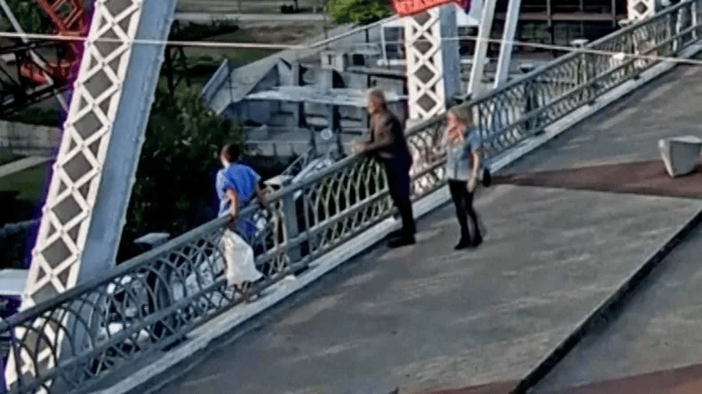 Jon Bon Jovi saves woman from suicide on bridge in the USA. At the time, Bon Jovi was filming the music video for his song The People's House on the bridge. Image: Newsweek Bon Jovi saves woman