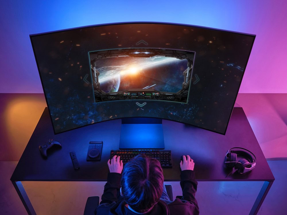 Beste Gaming-Monitore für Serious Games Der Odyssey Ark Monitor verfügt über einen 55'' großen gebogenen Bildschirm / Quelle: Samsung