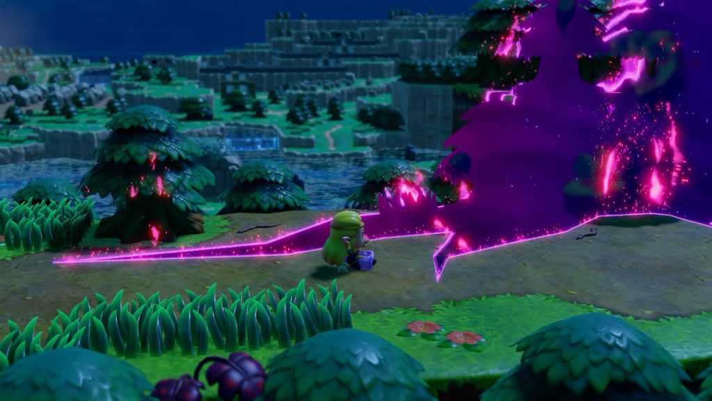 Luna de energia mágica em jogo de mundo aberto com elementos de fantasia e natureza exuberante.