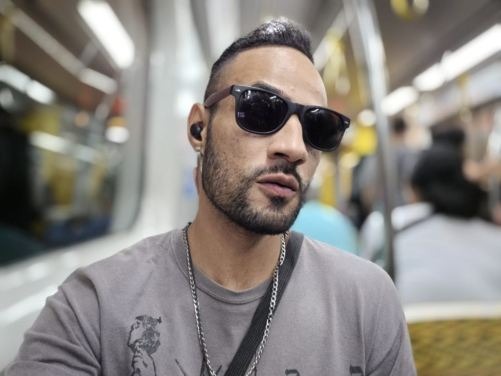 Testbericht: Das Galaxy S24 Fe verfügt über einen vollständigen Kamerasatz und eine hohe Multitasking-Leistung Testbericht: Das Galaxy S24 FE verfügt über einen vollständigen Kamerasatz und eine hohe Multitasking-Leistung. Angetrieben durch künstliche Intelligenz verfügt das Smartphone über tolle Kameras, einen Akku für den ganzen Tag und einen leistungsstarken Prozessor. Schauen Sie sich unsere Analyse an