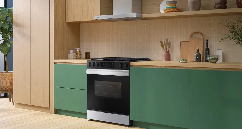 Samsung lança fogões série 7 e série 3 no brasil Samsung lança fogões série 7 e série 3 no brasil. Modelos são inteligentes, com wi-fi integrado, câmera interna, aplicativo smartthings e muito mais. Confira!