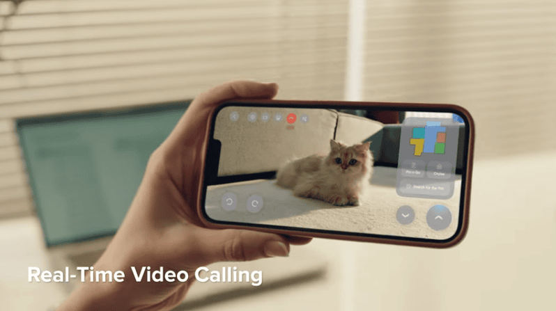Os melhores robôs aspiradores para a casa Pelo aplicativo da roborock, no s8 maxv, você consegue ativar a câmera de vigilância do aspirador robô em qualquer momento, por meio de uma ligação de vídeo ao vivo, bem como controlá-lo, servindo como limpeza e um mecanismo de segurança para crianças pequenas e pet. (foto: reprodução/roborock)