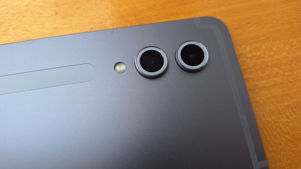 Câmeras traseiras do galaxy tab s10 ultra