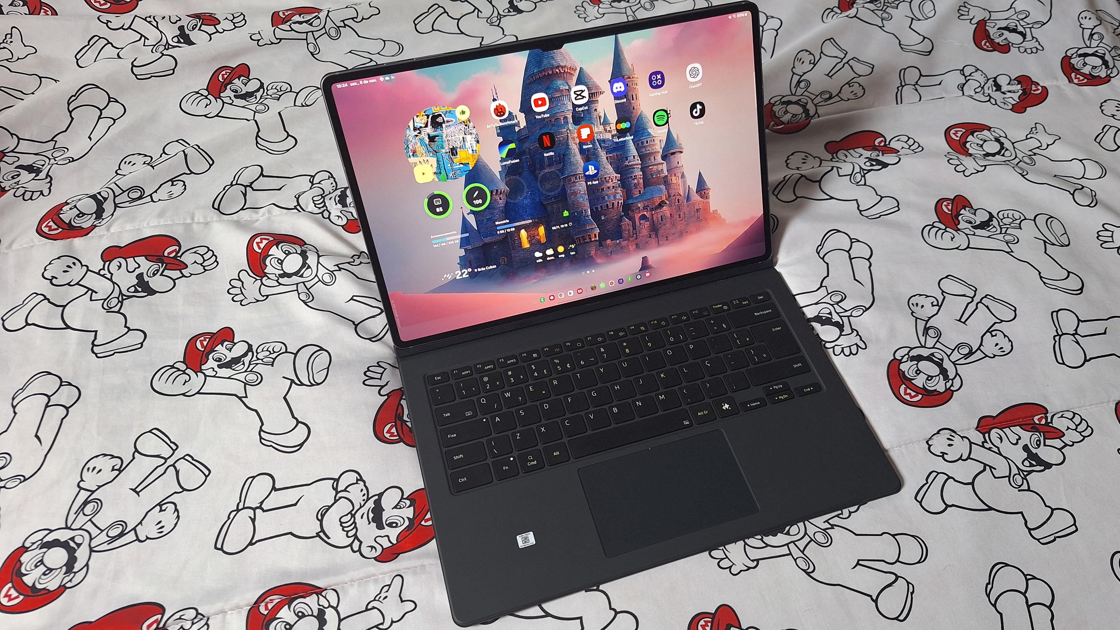 Review: galaxy tab s10 ultra é o topo dos tablets android em 2024 Review: galaxy tab s10 ultra é o topo dos tablets android em 2024. Samsung atualiza a linha s tab mais uma vez, e a versão ultra representa o topo do topo, com tela de 14. 6 polegadas, processador mediatek dimensity 9300+ e canetinha s pen e capa-teclado inclusas. Veja se esse kit entrega tudo o que promete