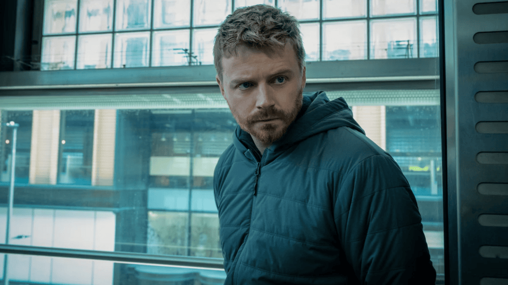 Fernanda Torres est nominée pour le Golden Globe 2025 Voir la liste complète. Jack Lowden dans une scène de Slow Horses / source : appletv