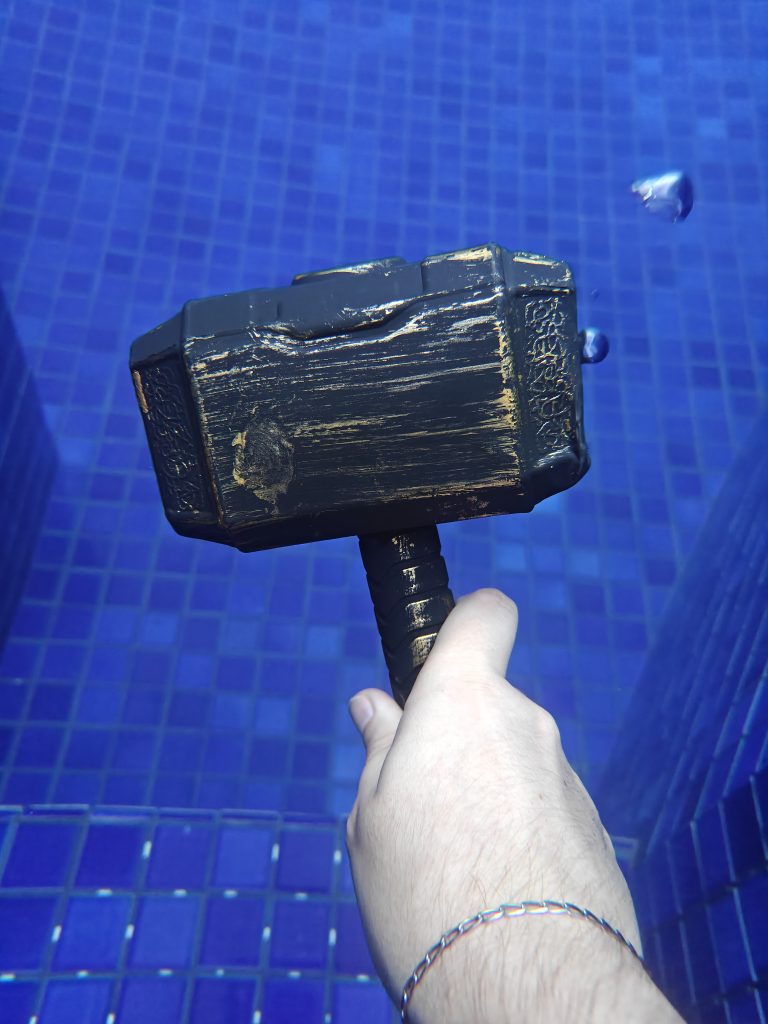 评测:realme gt 7 pro 结合了出色的性能和令人难以置信的照片 Hammer使用realme gt 7 pro水下拍摄