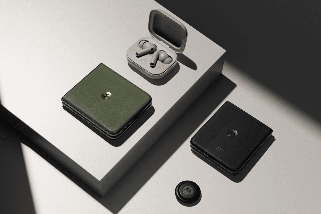 Smartphone dobrável motorola razr 50 traz design inovador, inteligência artificial e processador potente Smartphone dobrável motorola razr 50 traz design inovador, inteligência artificial e processador potente