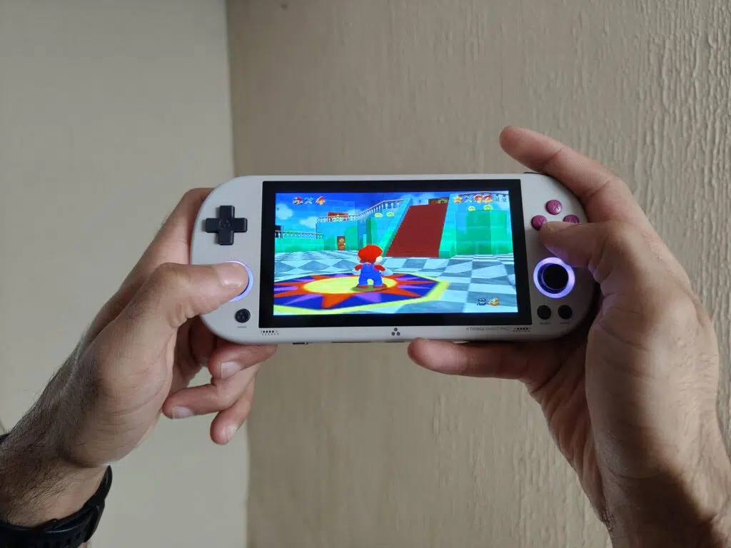 Review: trimui smart pro é um console portátil nostálgico e potente Super mario 64 rodando no console retrô trimui smart pro