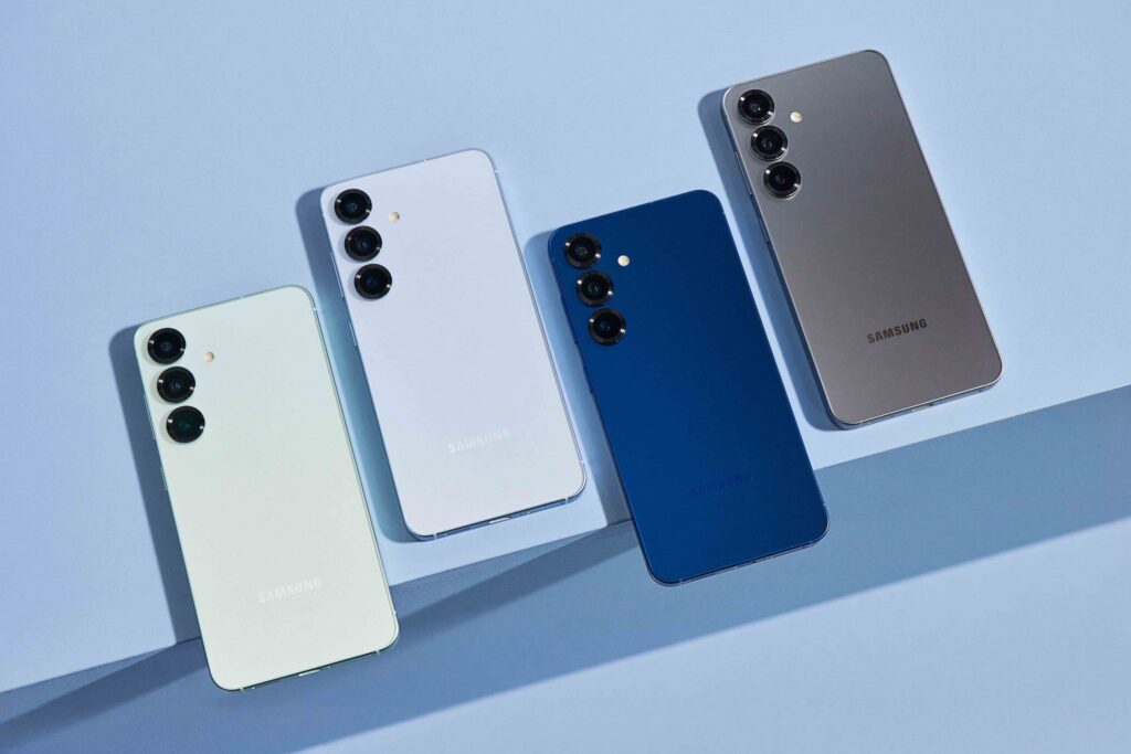 Samsung lanceert Galaxy S25, S25+ en S25 Ultra met nieuwe camera's en meer Samsung lanceert Galaxy S25, S25+ en S25 Ultra met nieuwe camera's en meer. Nieuwe smartphones hebben AI-functies geïntegreerd in het besturingssysteem, om het dagelijks leven nog dynamischer te maken. Ontdek het nieuws