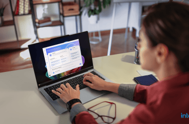 Relatório de uso do chat ai em laptop com windows, mostrando funcionalidades de ia e tecnologia intel.