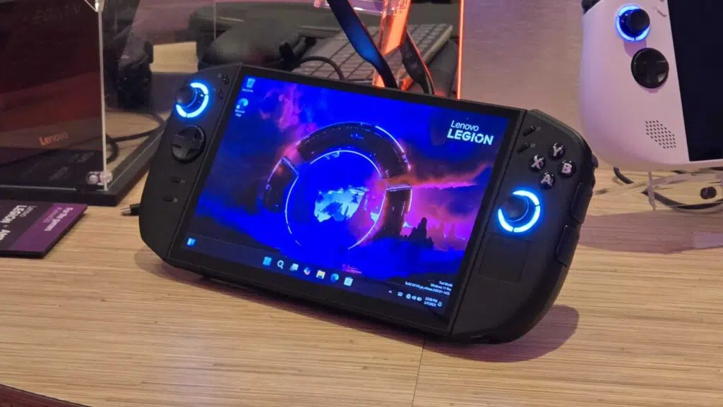 Protótipo do legion go 2 da lenovo na ces 2025