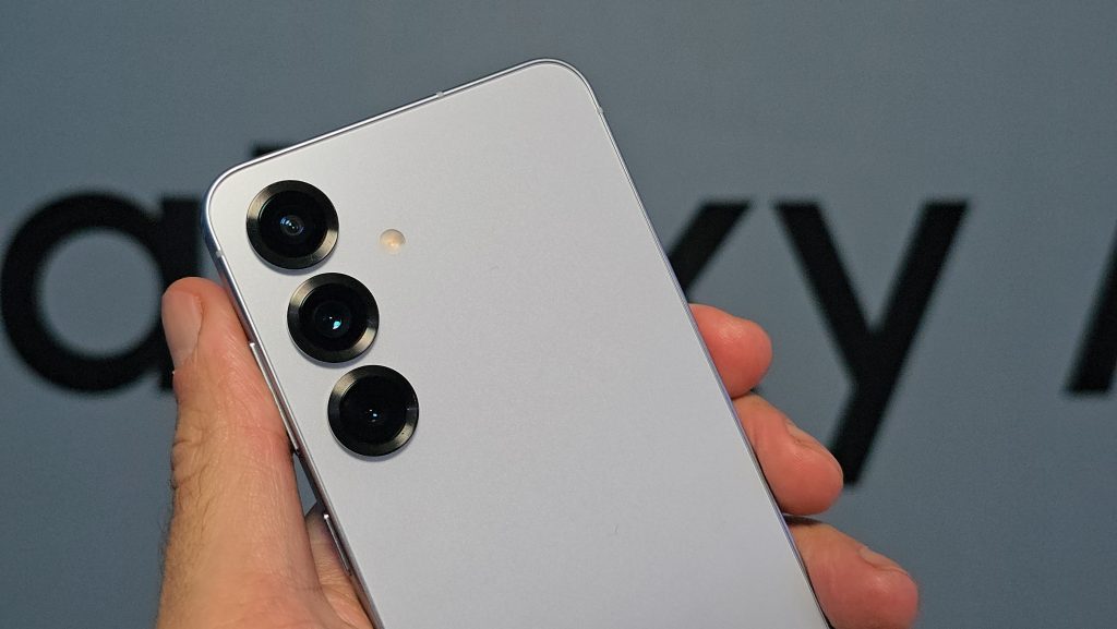 Samsung lanceert Galaxy S25, S25+ en S25 Ultra met nieuwe camera's en meer Galaxy S25+-camera