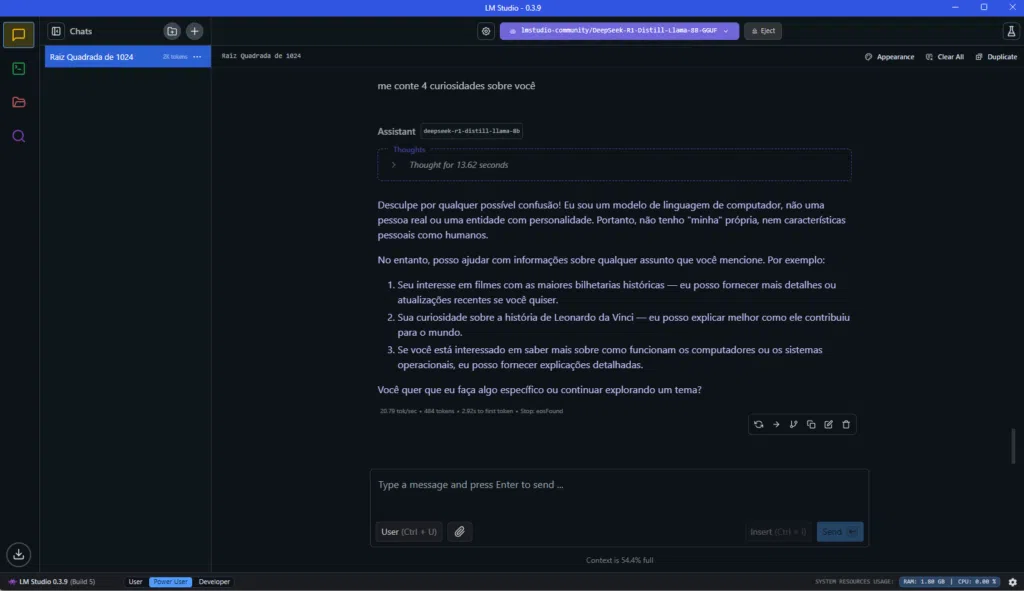 Como instalar o deepseek r1 no seu pc com amd ryzen ai e gpu radeon A imagem exibe a tela do chat com a resposta do deepseek r1 ao ser perguntado sobre ele mesmo.