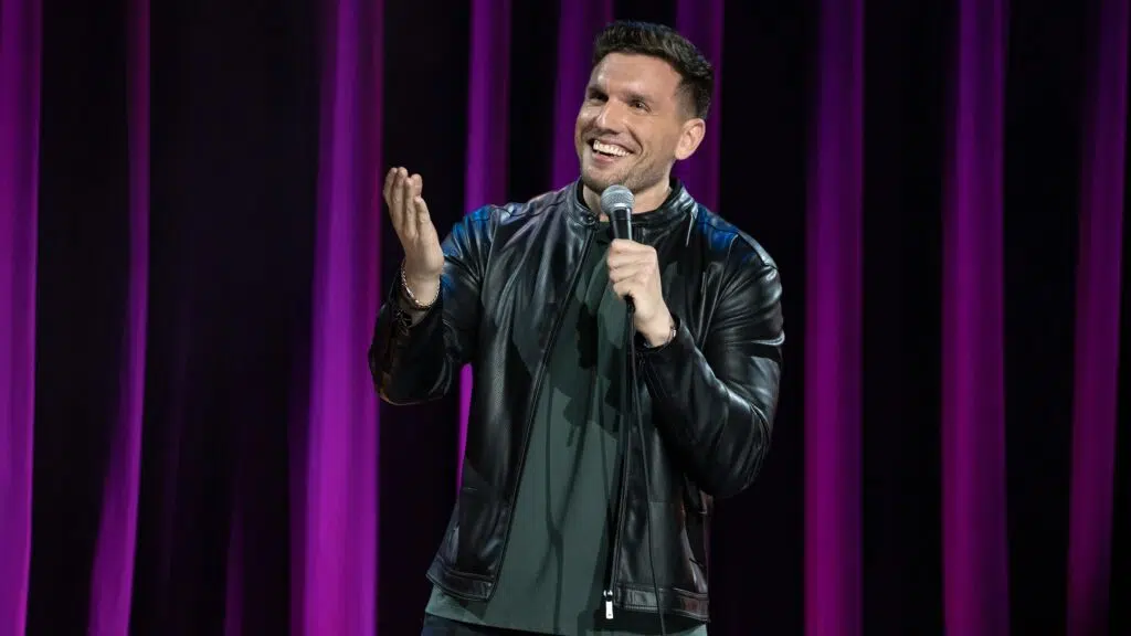 Veja os lançamentos do disney+ em fevereiro de 2025 Chris distefano no palco
lançamentos do disney+ em fevereiro de 2025