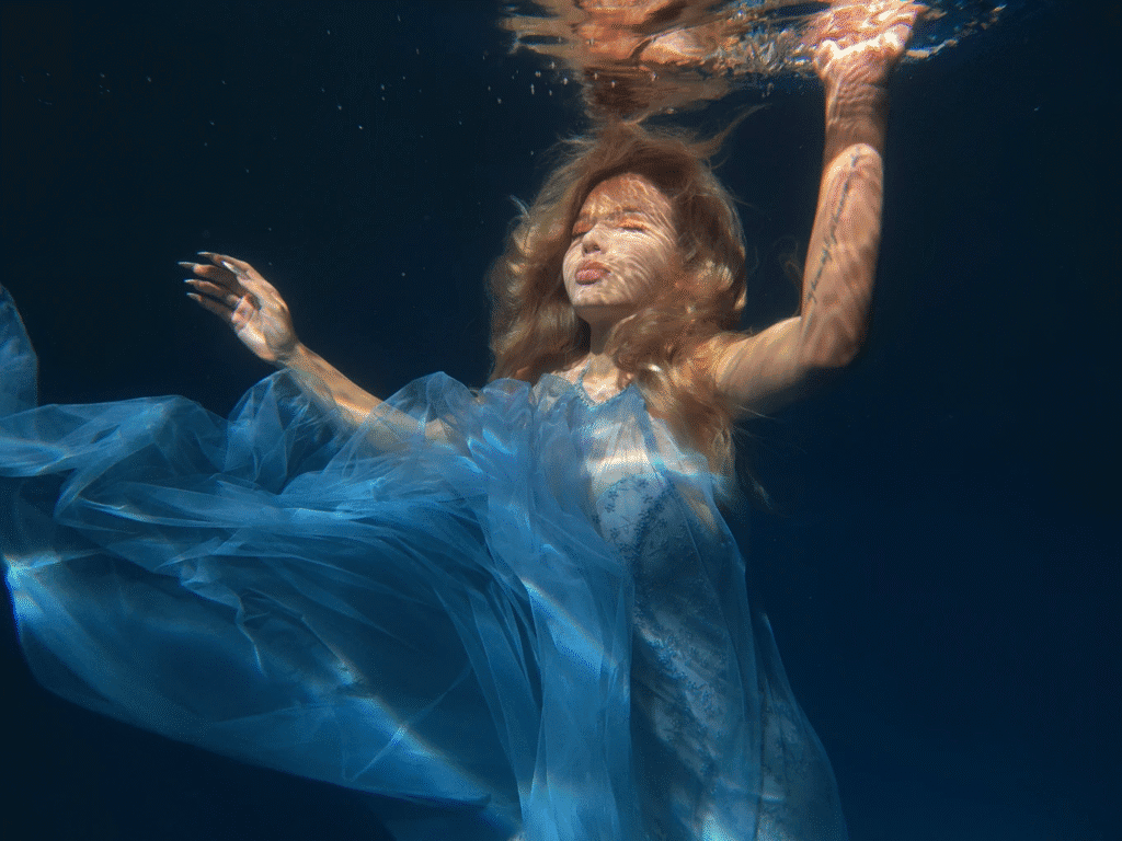 Realme 14 e 14 pro+ são lançados no brasil Modo subaquático do realme 14