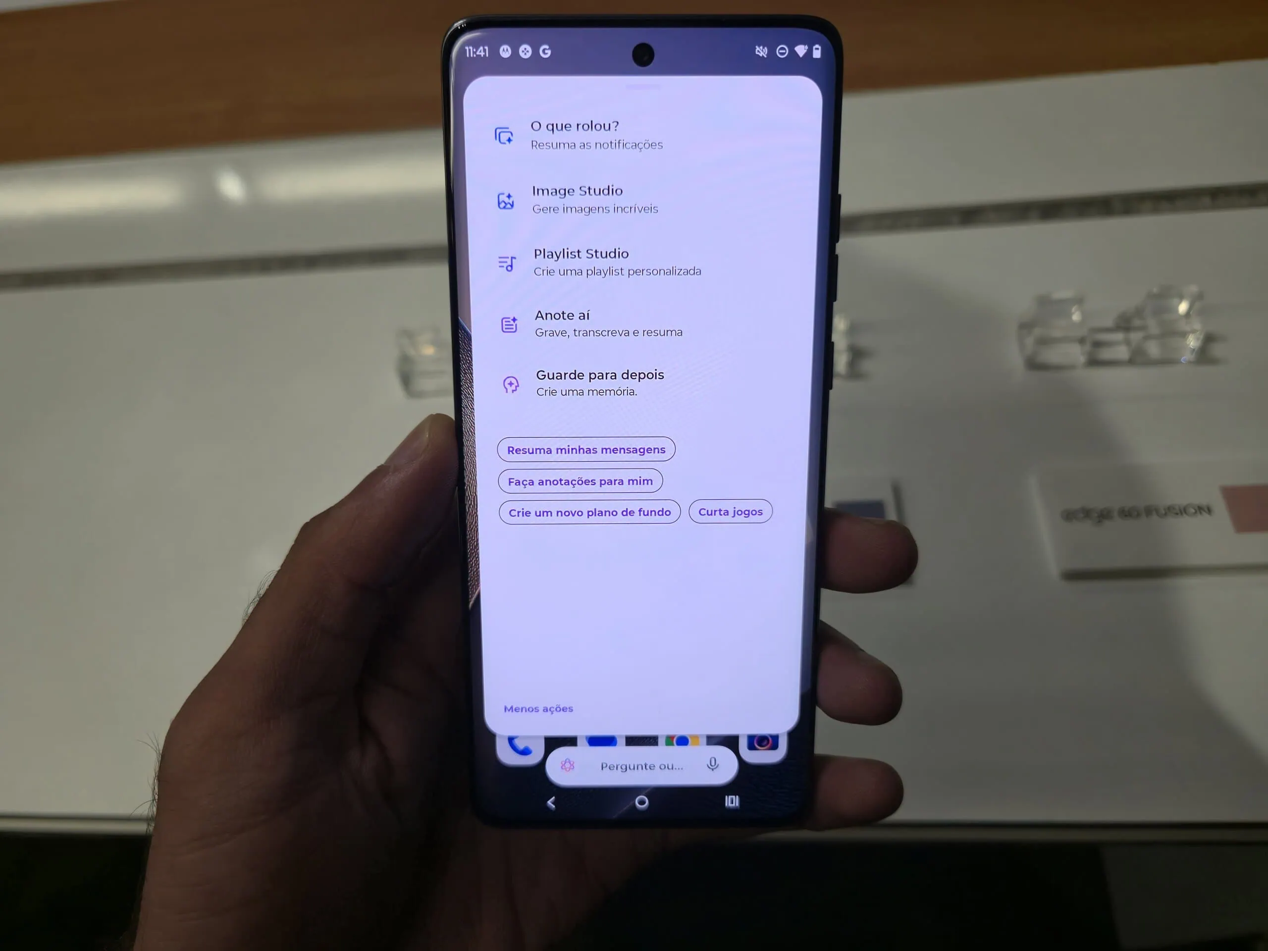 Motorola lança novos razr 60 e edge 60 com moto ai e carregamento de até 90w Novidades do moto ai da motorola