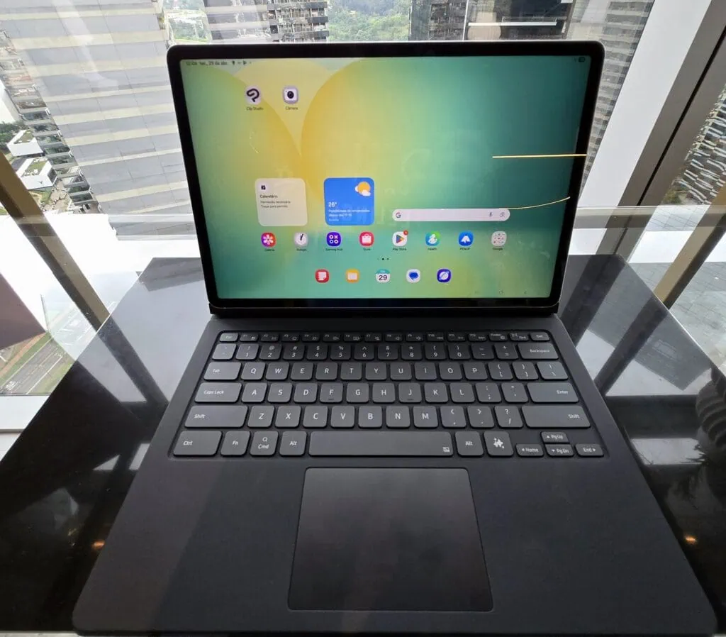 Samsung lança galaxy tab s10 fe e fe+ no brasil Teclado tem tecla para ativar ia da samsung