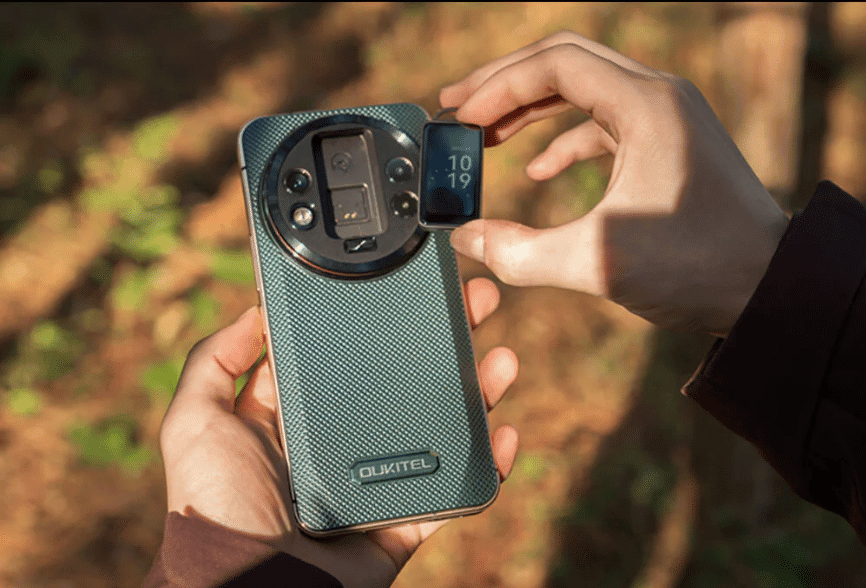 Le nouveau Oukitel WP200 Pro est lancé avec 24 Go de RAM et 1 To de stockage Le système de caméra oukitel wp200 pro se compose de trois capteurs arrière