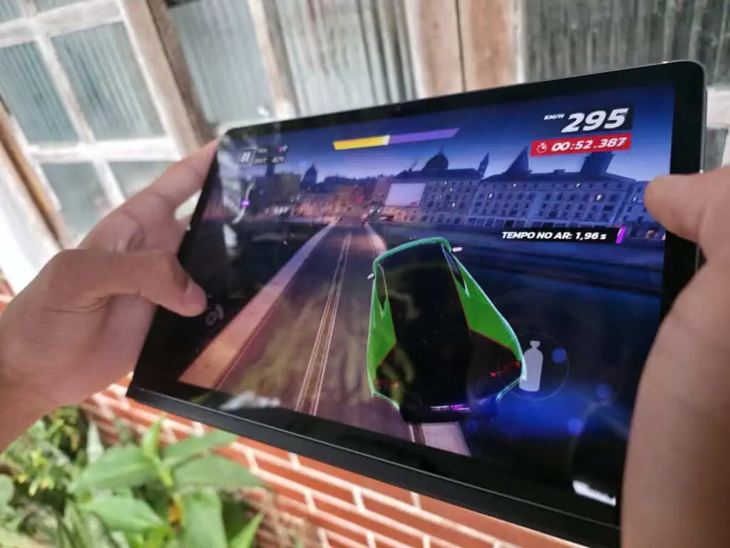 Review: galaxy tab s10 fe democratiza ia em telas grandes Galaxy tab s10 fe rodando asphalt 9