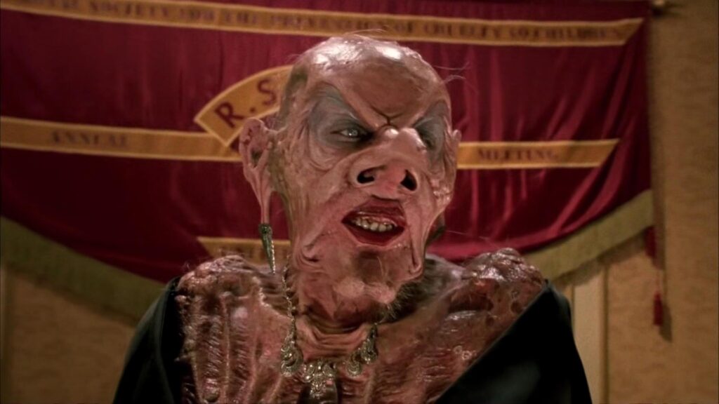 Peringkat: 53 penjahat wanita paling menakutkan dalam film dan televisi. Penyihir Agung (Anjelica Huston) (Gambar: IMDB)