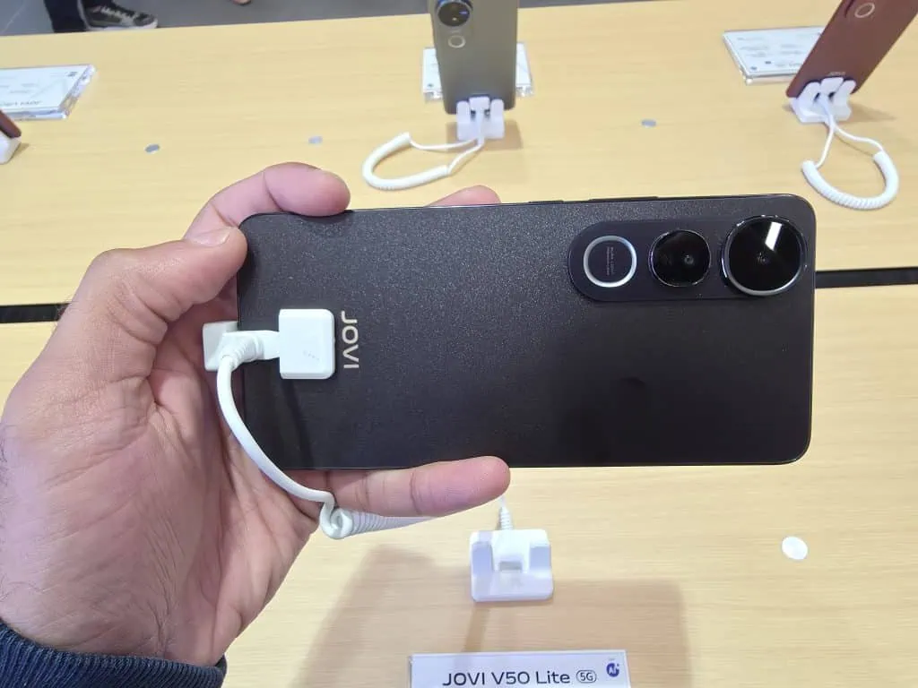 Smartphone jovi v50 chega ao brasil com "benefícios 5 estrelas" para quem comprar Jovi v50 lite