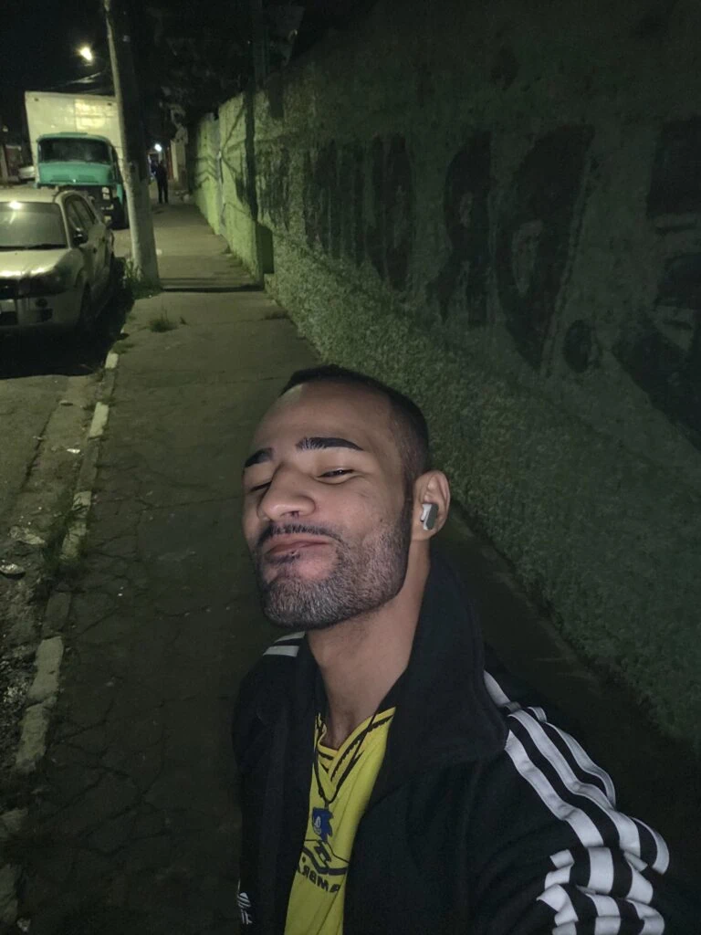 Review: galaxy s25 edge vai fazer você desejar um smartphone ultrafino Foto tirada pela câmera frontal do galaxy s25 edge