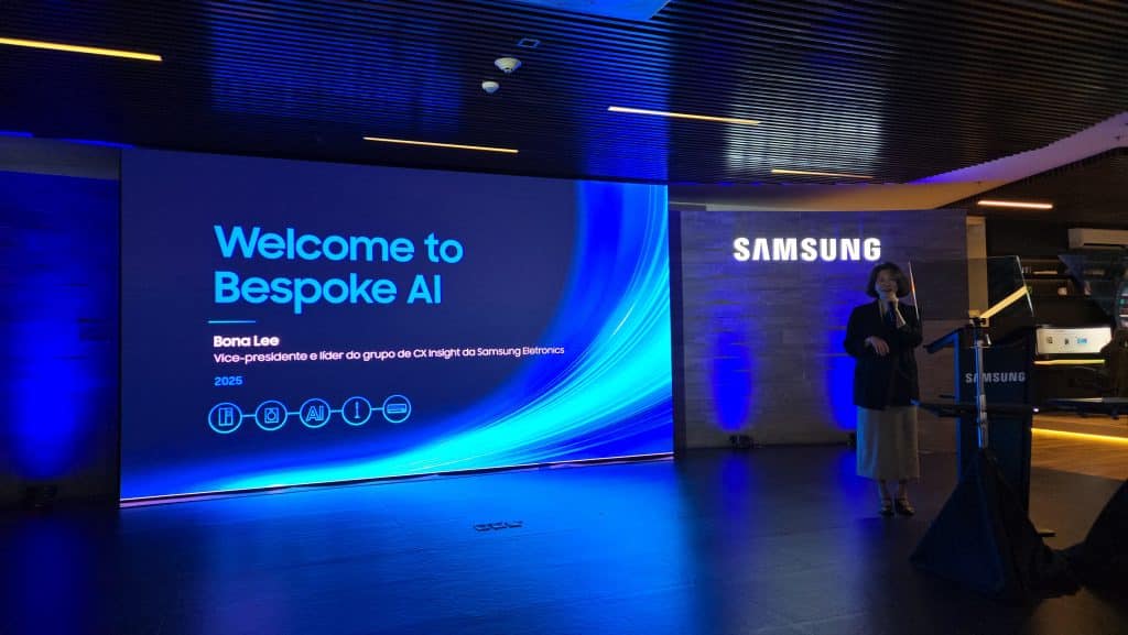 Bespoke AI: Samsung Showcases Connected Home Products in Mexico Sam's house is a bespolke there