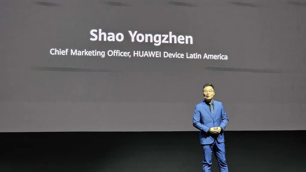 Com mate x6 e mate xt ultimate design, huawei volta a lançar smartphones premium no brasil Com mate x6 e mate xt ultimate design, huawei volta a lançar smartphones premium no brasil. Modelos marcam retorno da empresa ao brasil após seis anos e contam com modo de três telas, câmeras de alta qualidade e sistema próprio após sanção do google