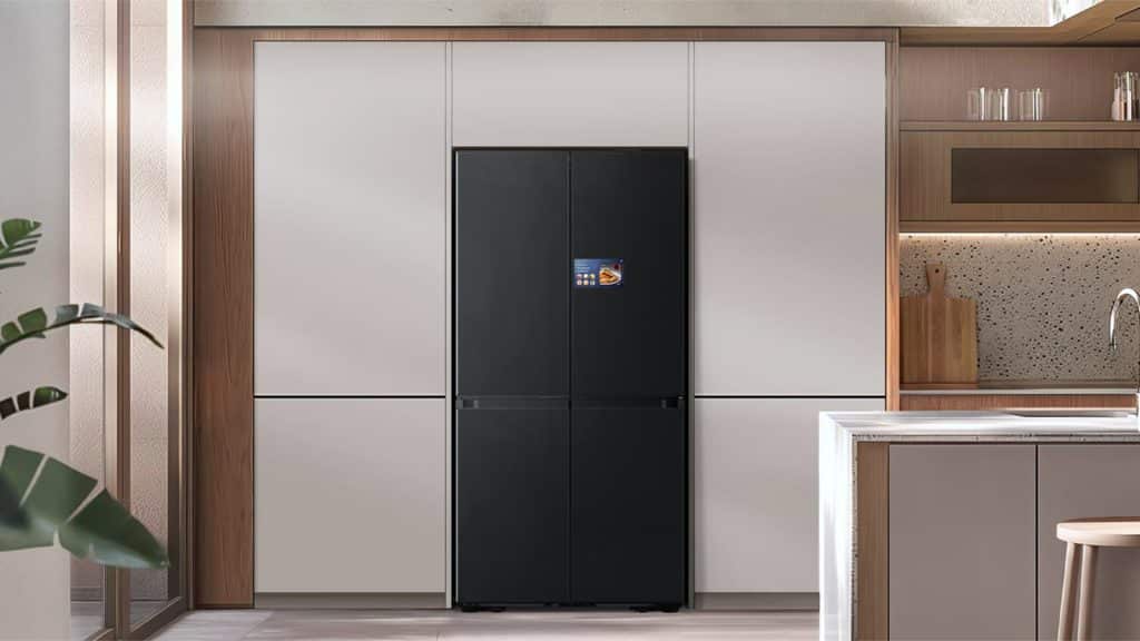 Bespoke AI: Samsung Showcases Connected Home Products in Mexico Bespoke ai french door with screen