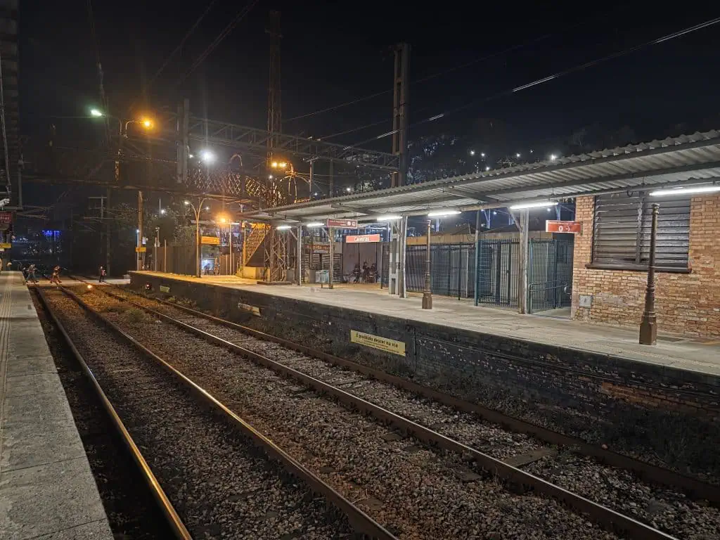 Review: galaxy s25 edge vai fazer você desejar um smartphone ultrafino Foto da estação de caieiras tirada pelo galaxy s25 edge