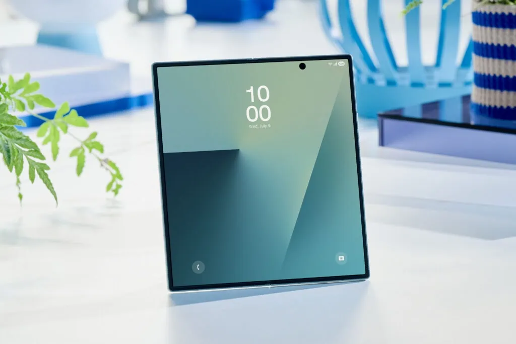 Galaxy unpacked: samsung lança galaxy z fold7, z flip7 e z flip7 fe Galaxy z fold7