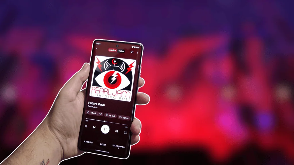 Motorola edge 60 pro traz bateria duradoura e câmera profissional Tela do motorola edge 60 pro traz alta resolução e proteção