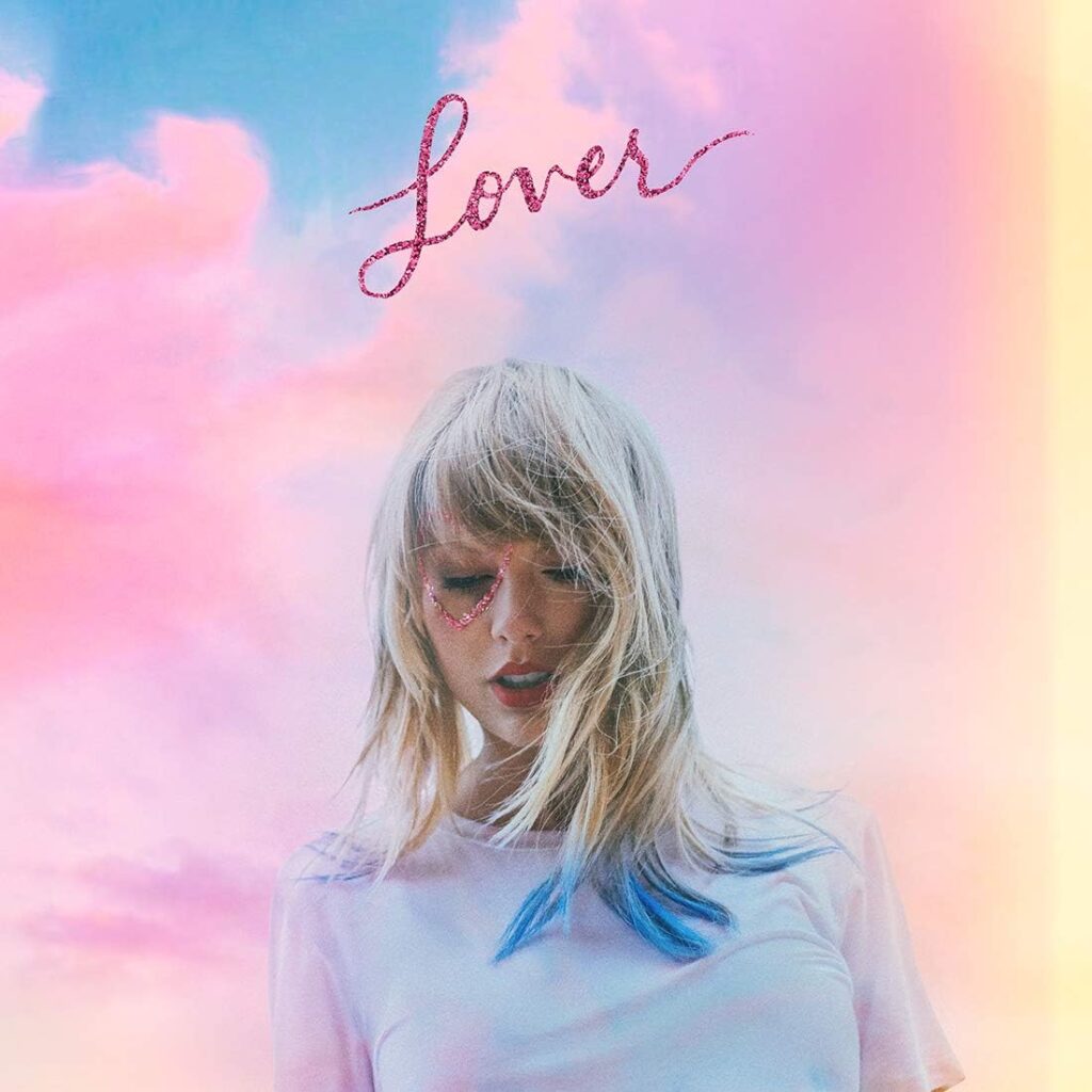 Prime day 2025: confira ofertas de cds e vinis com até 30% de desconto Capa do álbum lover (2019) da cantora taylor swift. Disco em promoção no prime day 2025