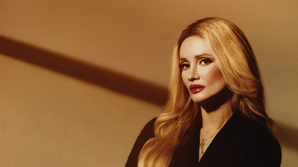 ראו מה מגיע ל-HBO Max באוגוסט 2025. תמונה לקידום מכירות של פלייבוי: תהילה ומוות / מקור: hbo max