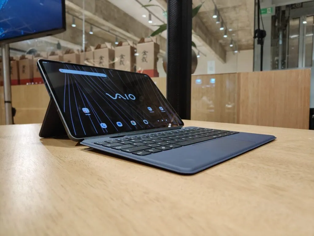 Review: tablet vaio tl12 mira na experiência pura do android Review: tablet vaio tl12 mira no design fino e experiência pura do android