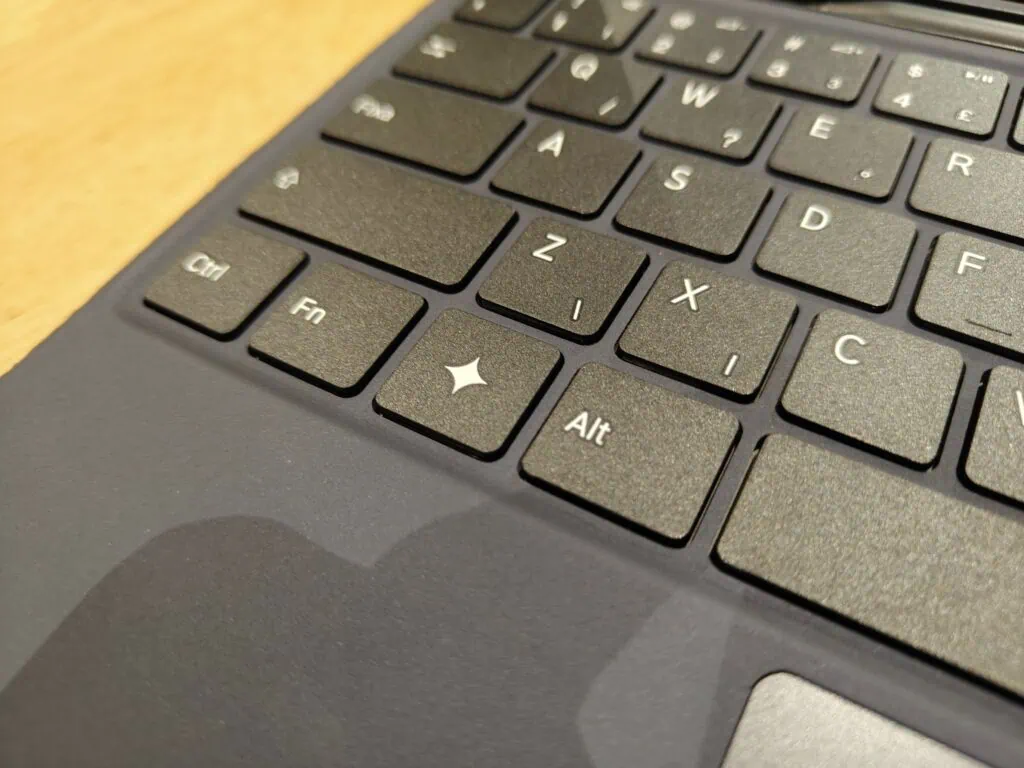 Review: tablet vaio tl12 mira na experiência pura do android Tecla do gemini da capa-teclado do tablet vaio tl12