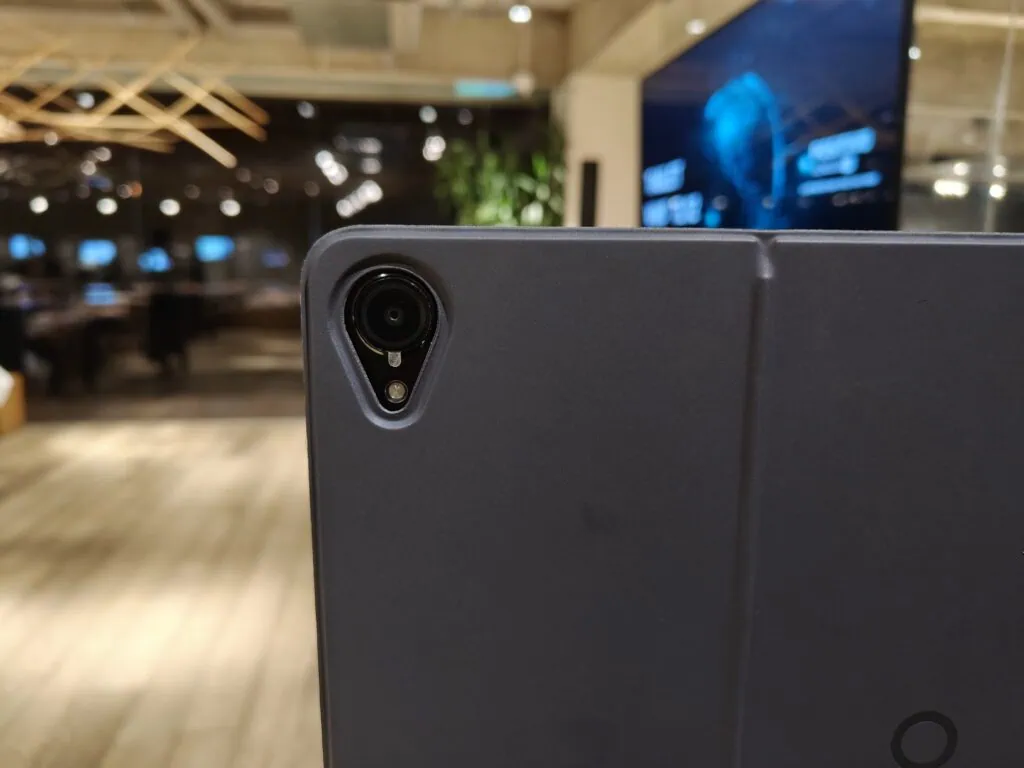 Review: tablet vaio tl12 mira na experiência pura do android Câmera traseira do tablet tl12