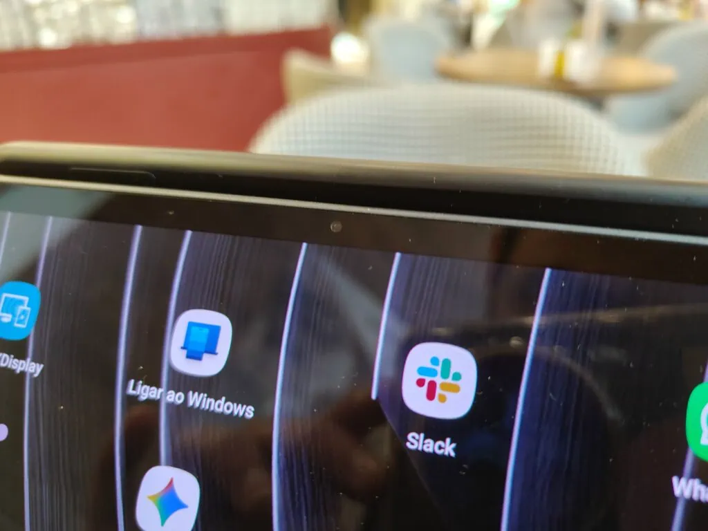 Review: tablet vaio tl12 mira na experiência pura do android Câmera frontal do tablet tl12