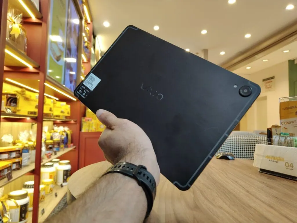 Review: tablet vaio tl12 mira na experiência pura do android Tablet tl12 da vaio
