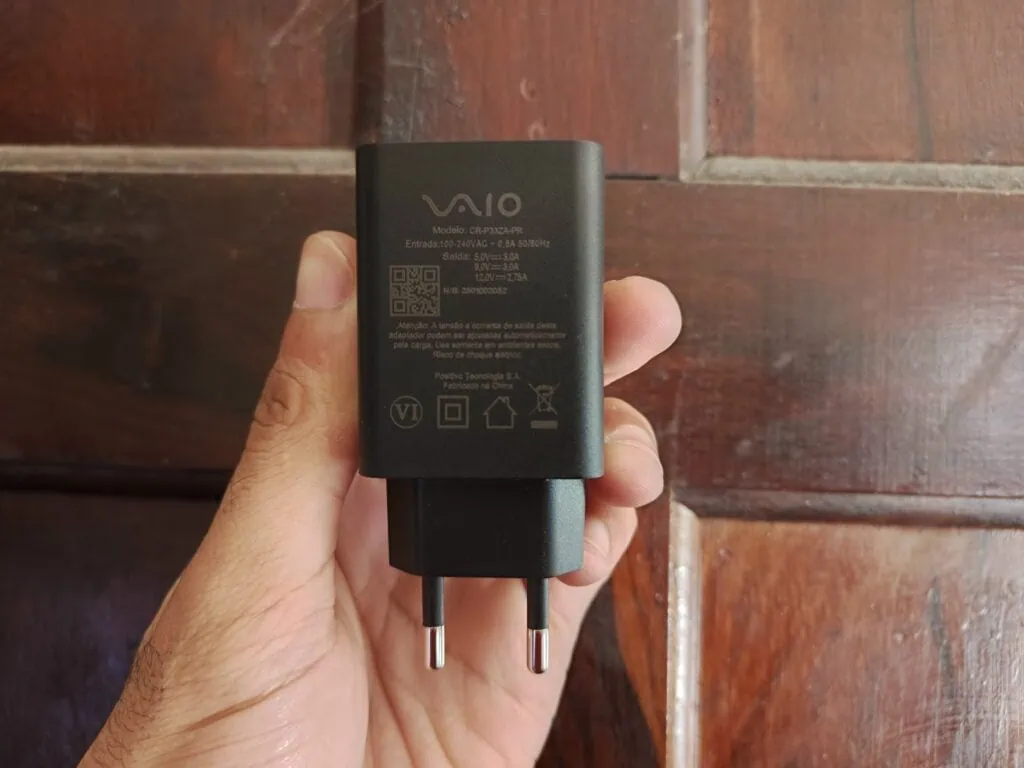 Review: tablet vaio tl12 mira na experiência pura do android Carregador de 33w do carregador tl12 da vaio