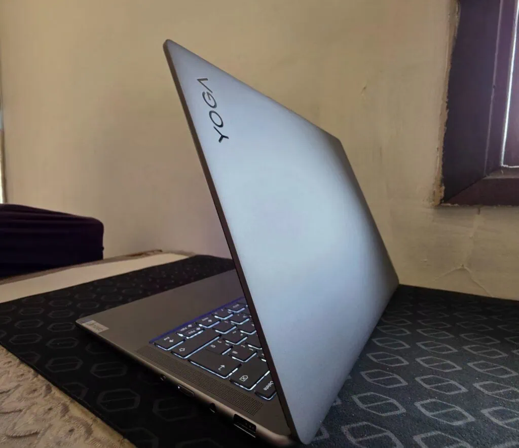 Comparativo: notebook lenovo yoga slim 7x (com snapdragon) vs yoga slim 7i (com intel) Lenovo yoga slim 7i