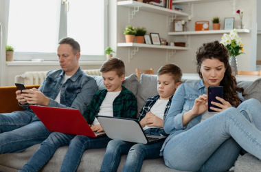 Imagem destacada: vício tech: confira alguns truques para não ficar preso ao smartphone