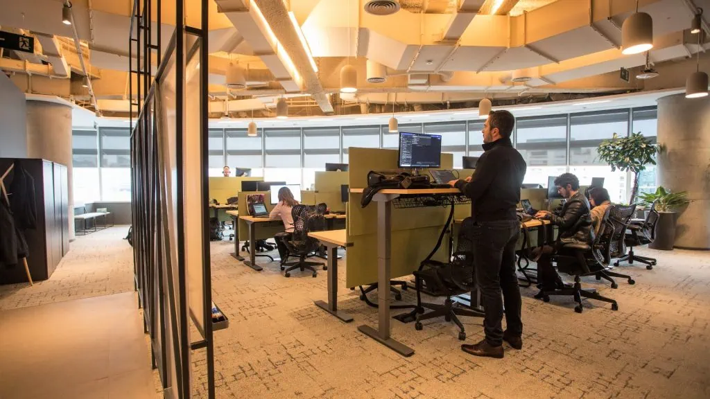 Deloitte, accenture, google e outras empresas têm de vagas de emprego em tecnologia em outubro Imagem da empresa microsoft