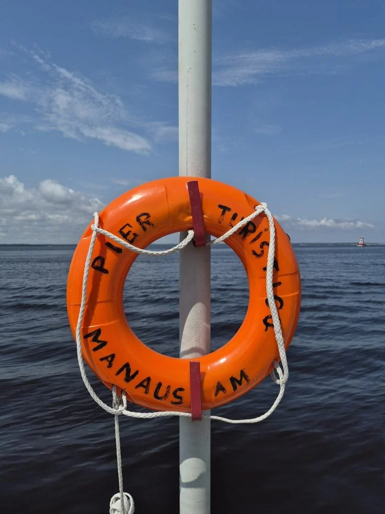 Review: galaxy s25 fe supera expectativas com ótima câmeras e bateria Foto de uma boia tirada pelo galaxy s25 fe